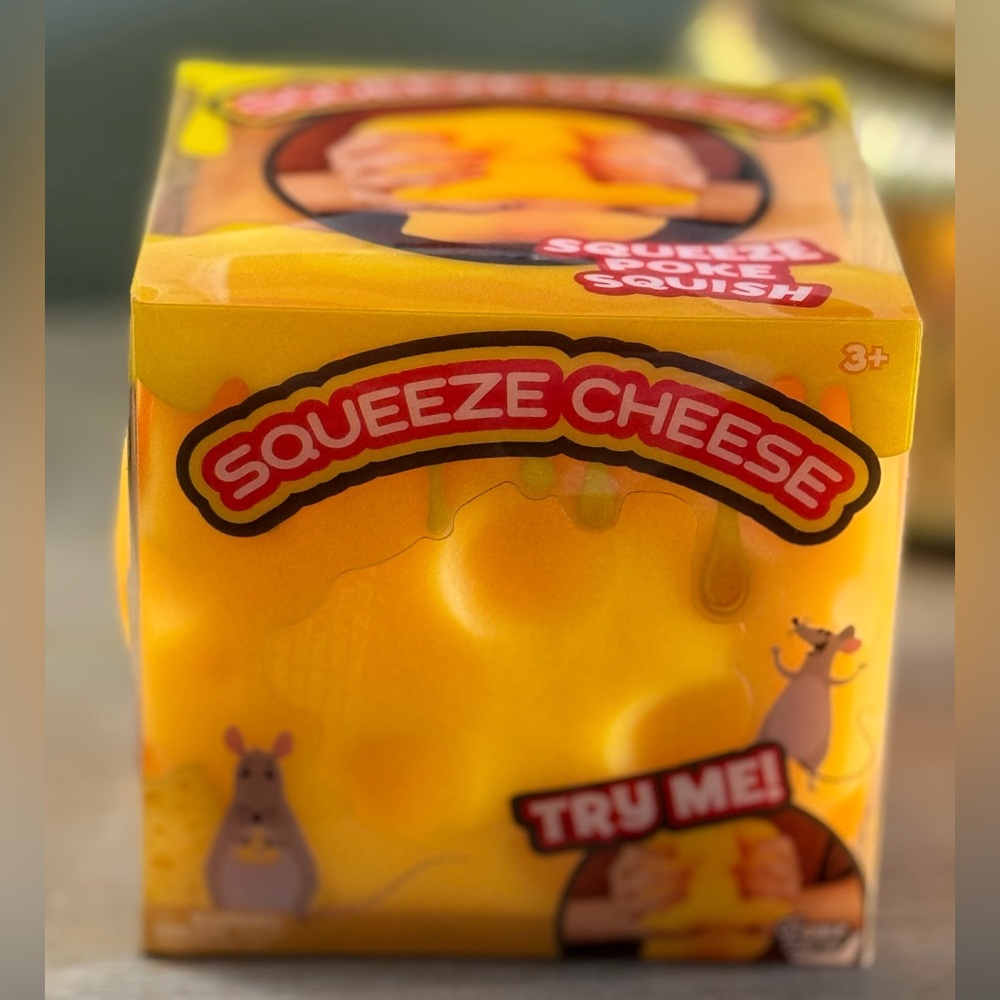 VIRAL Jumbo Squeeze Cheese Squishy